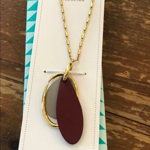 Stella and Dot Necklace